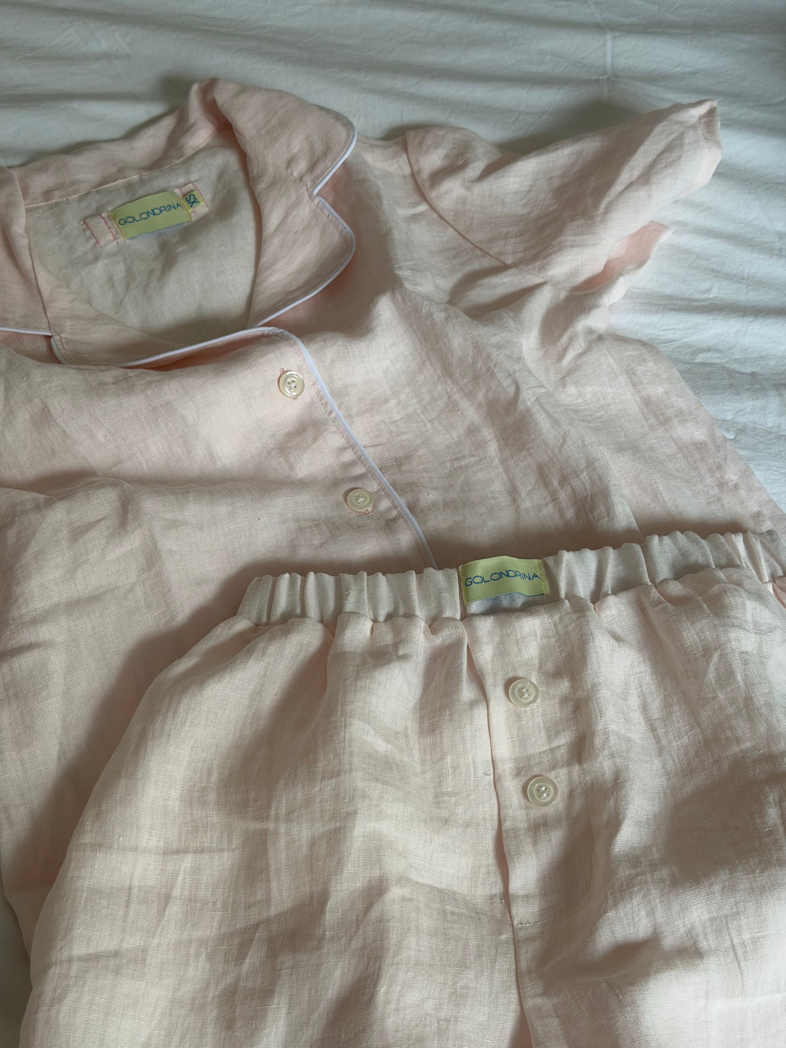 Pijama 100% lino rosado clarito.