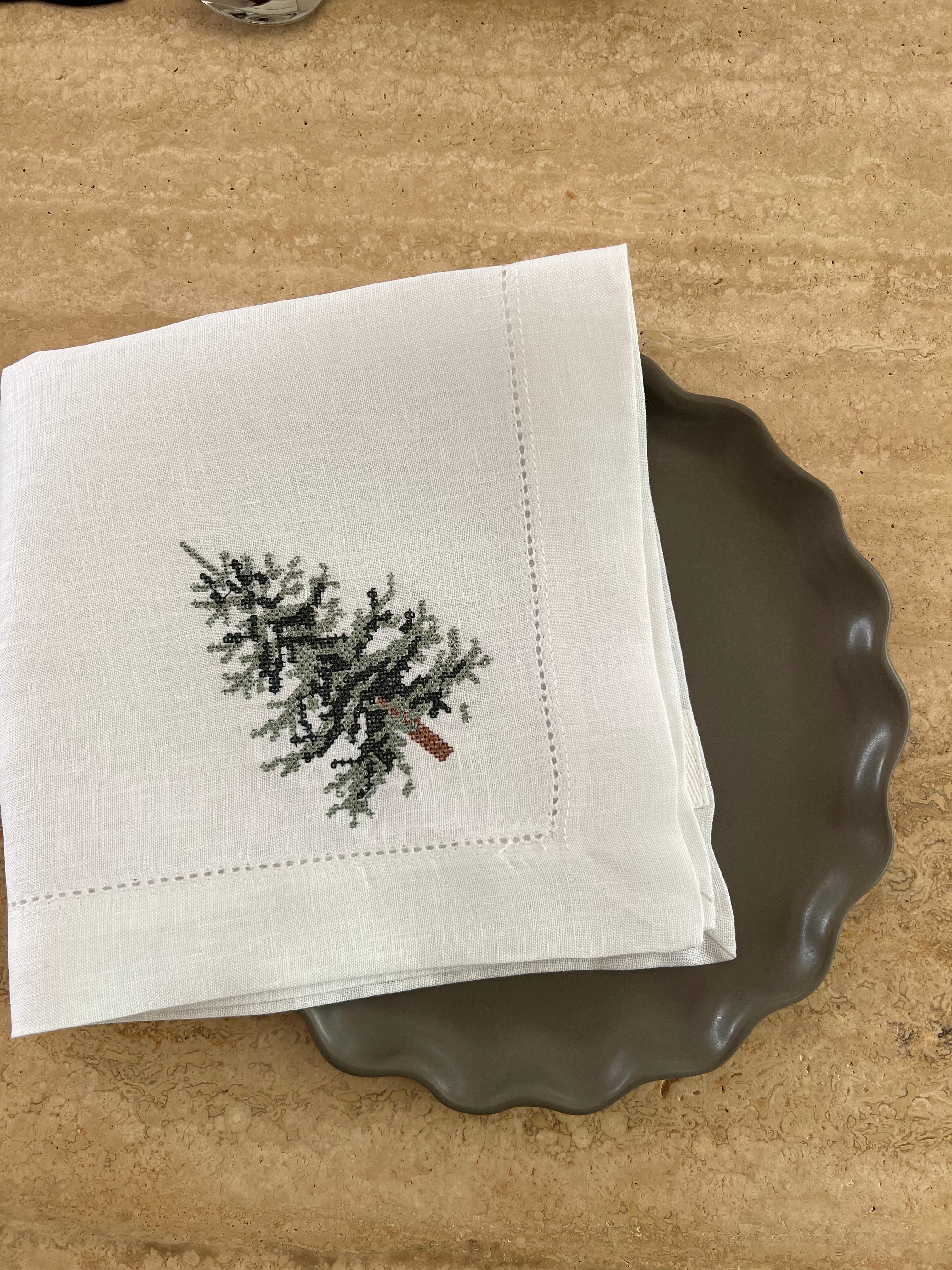 Servilletas pino punto de cruz