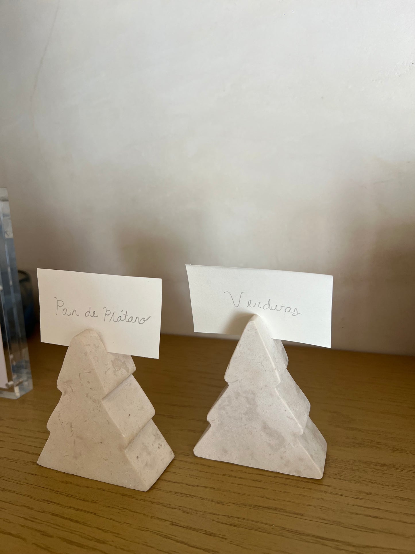 4 Name tags / food tags